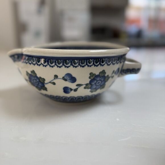 Unikat Polish Handmade Floral Handled Batter Mixing Bowl with Spout - Picture 6 of 11